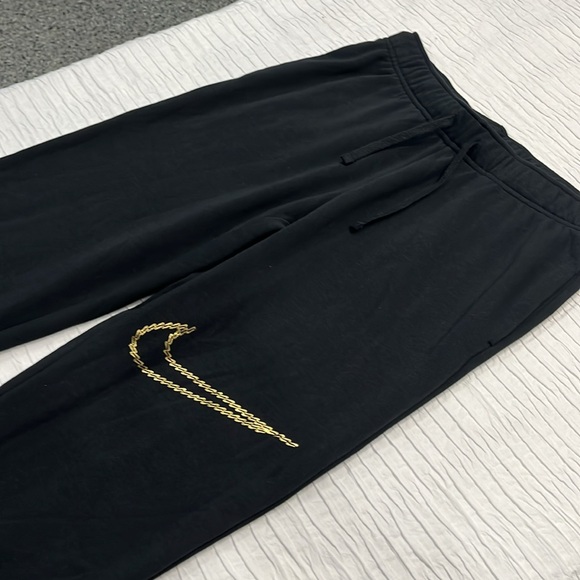 Nike jogger pants women’s small joggersrs Nike nwot - Picture 5 of 9